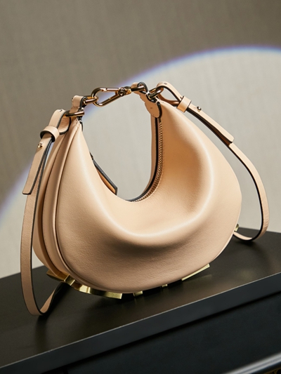 フェンディバッグ素材ディテール